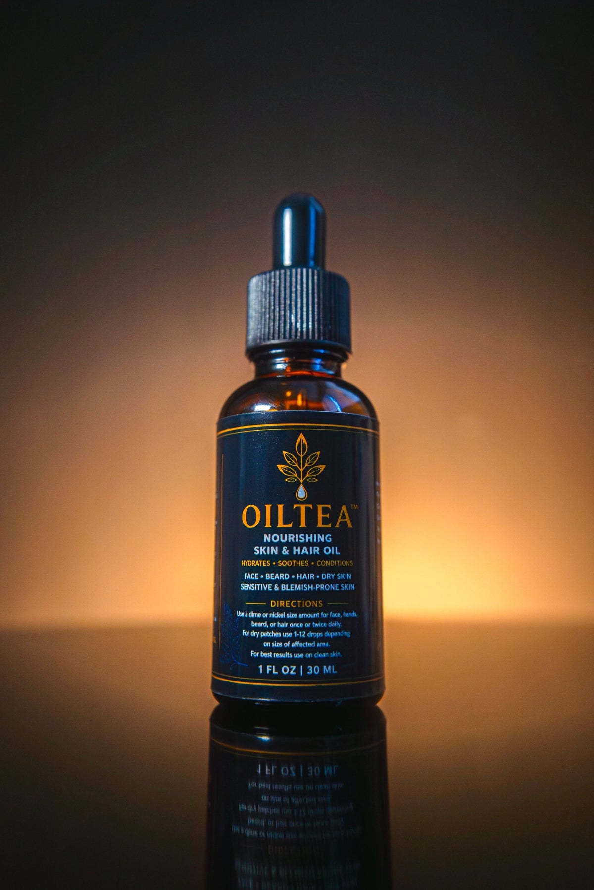 OILTEA bottle with reflection